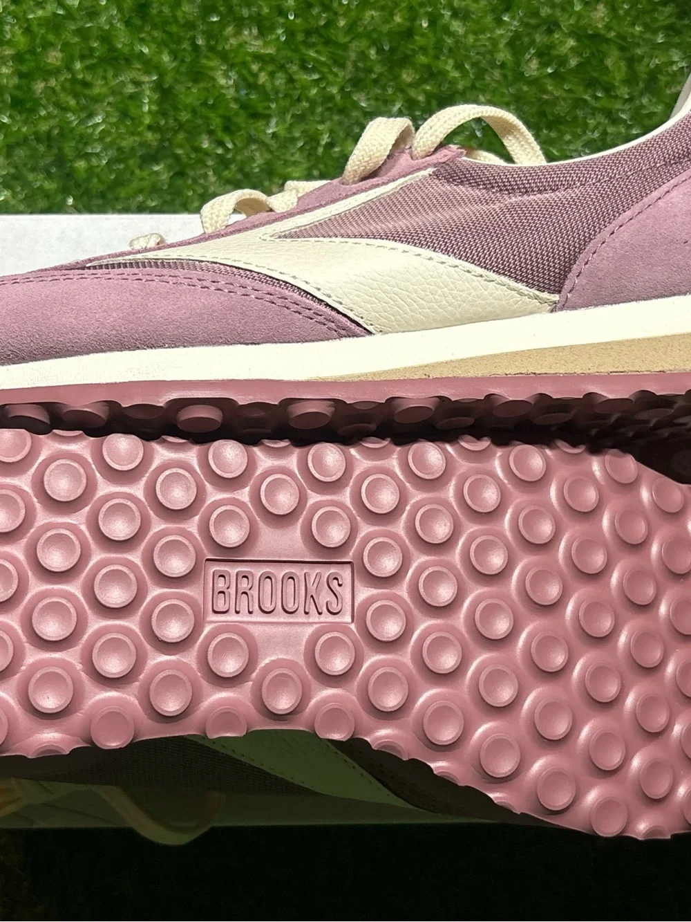 Women’s Brooks Sneakers in Mauve and Cream thought they were pretty. Run/casual?